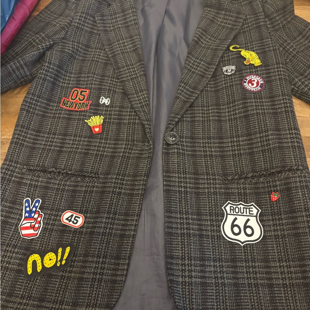 Vintage Plaid Blazer with Fun Patches - Picture 2 of 4